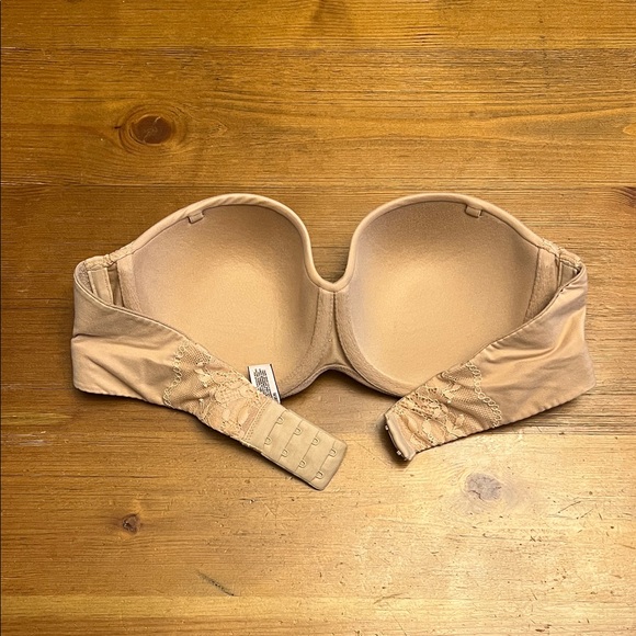 VS Body by Victoria convertible strapless bra, 34C - Picture 3 of 4
